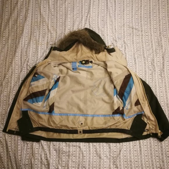 Special Blend Ladies green XS Snowboarder Jacket - Picture 11 of 12